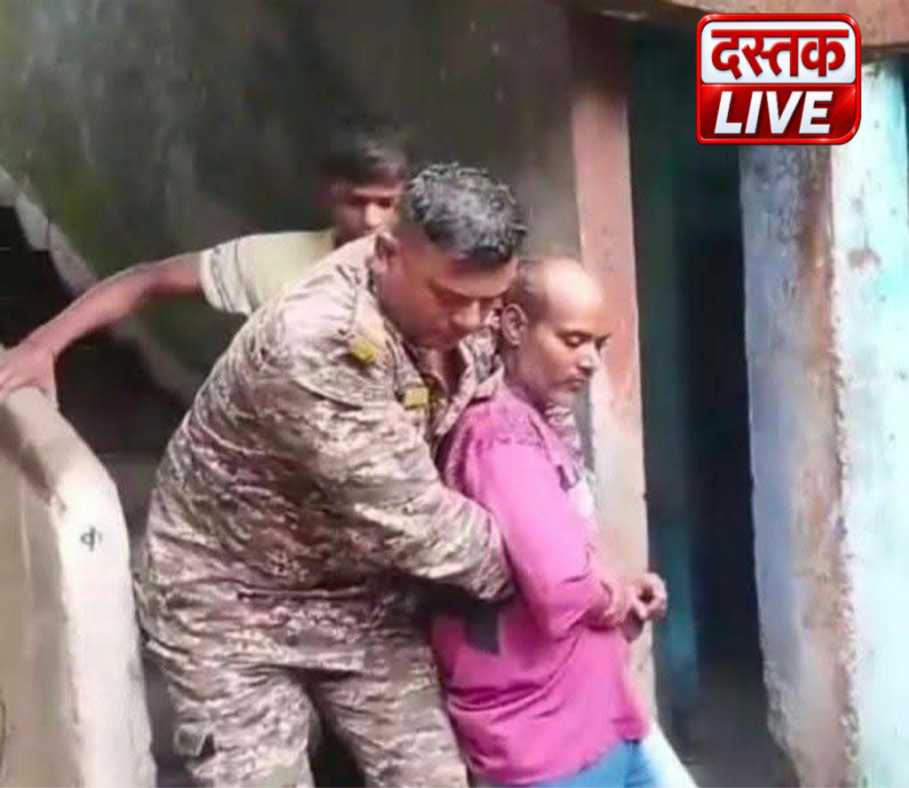 बोकारो से जुड़े दो पारिवारिक हत्या मामलों का प्रतीकात्मक दृश्य, जिसमें परिवार और पुलिस जांच को दर्शाया गया है।