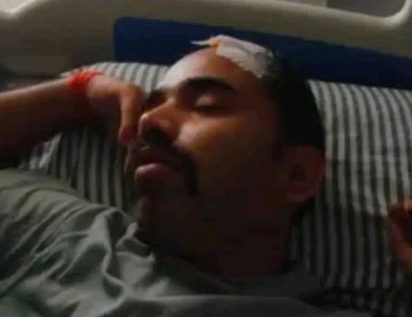 बोकारो में कांवड़ यात्रा के दौरान डीजे वाहन से बने जाम को हटाने पहुंची पुलिस।